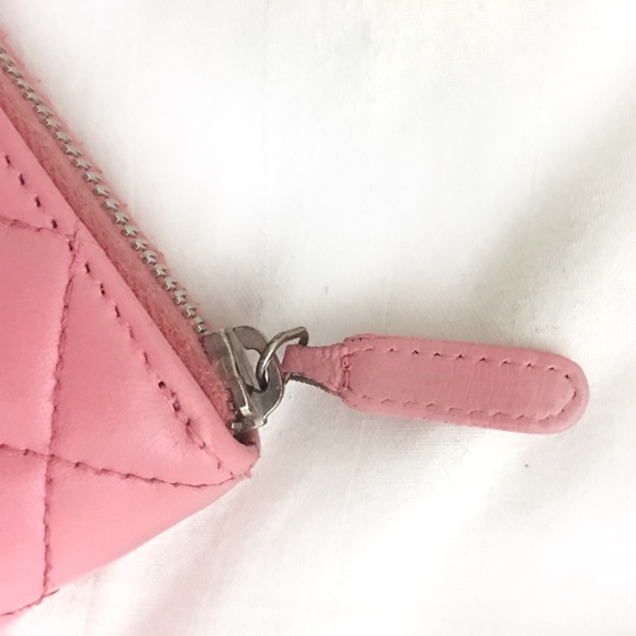 🌸SOLD🌸 Part II: Chanel Zippy Wallet Clutch - Picture 4 of 8